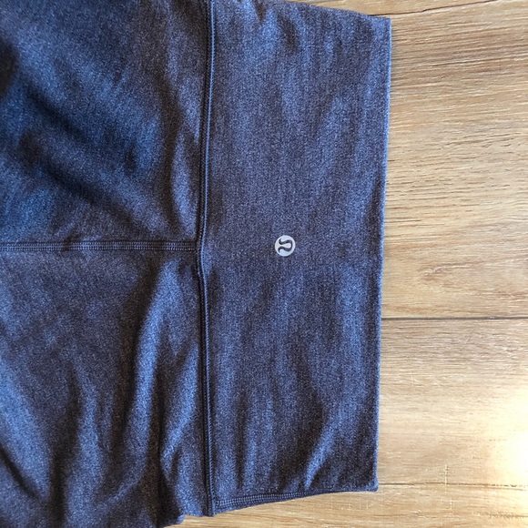 🔗 Lululemon Wunder Unders 🔗 - Picture 7 of 9